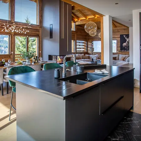 Bella Cha - Ovo Network La Clusaz